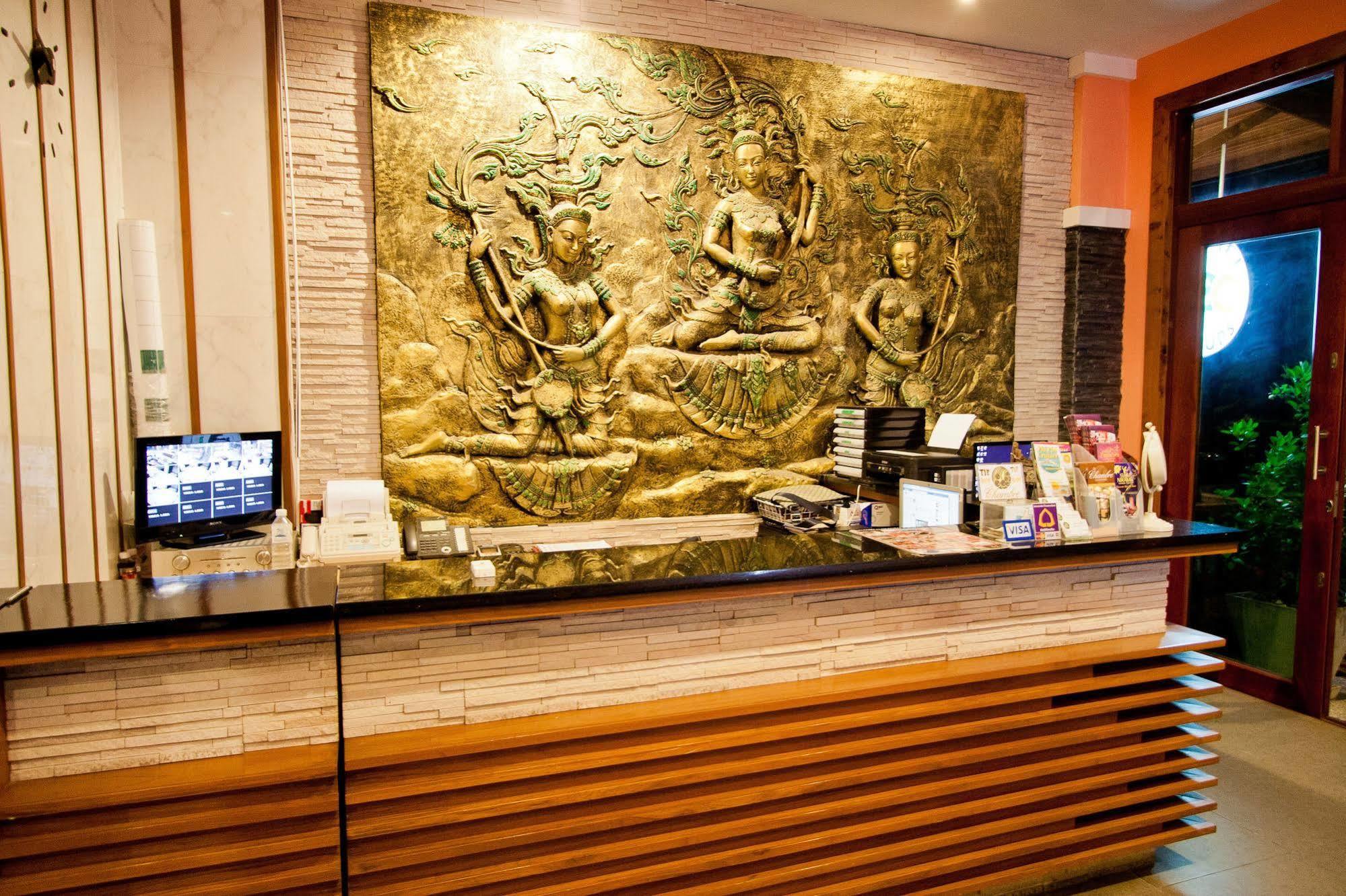 The Chambre Patong Экстерьер фото